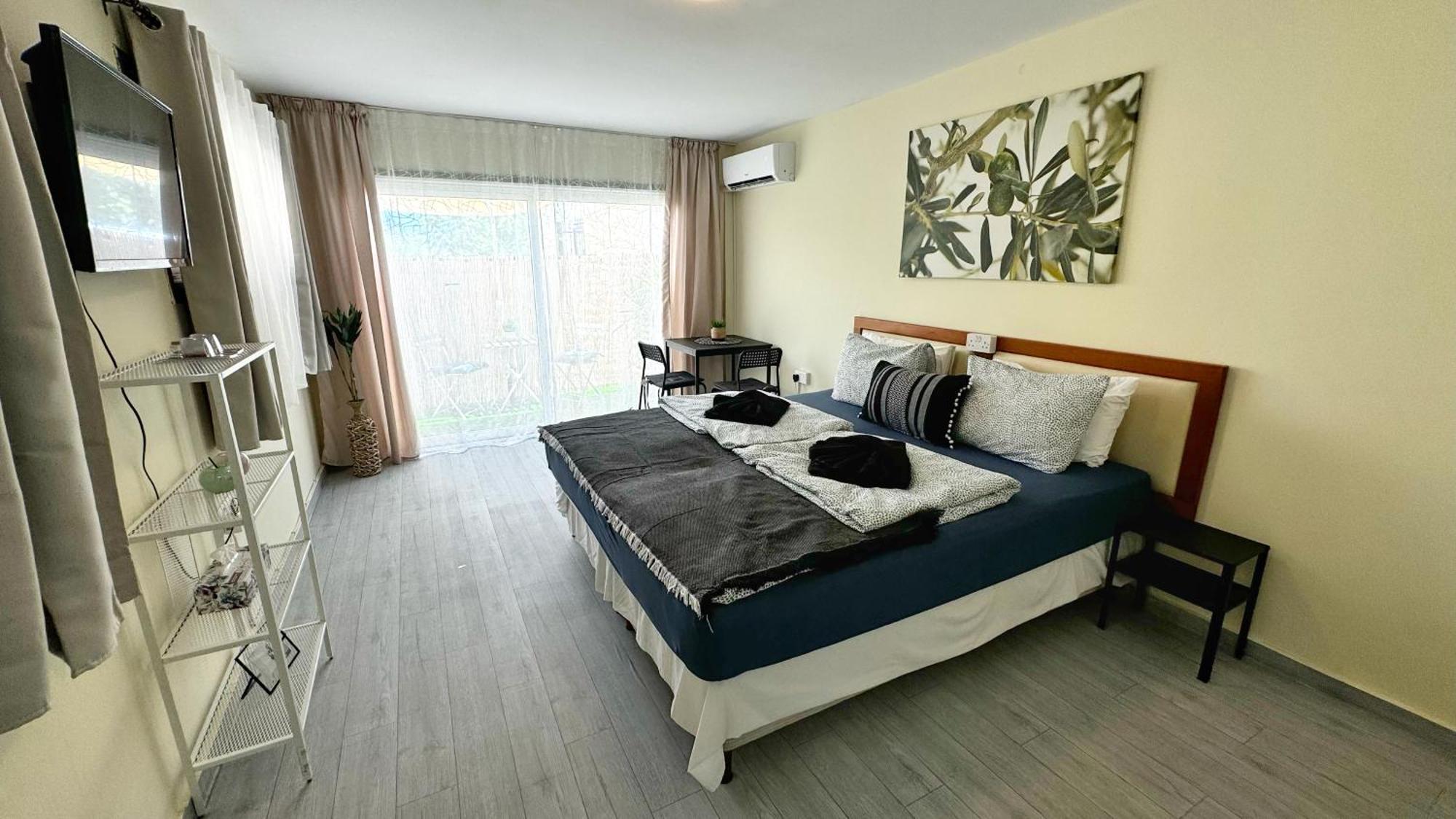 Chloraka Bay Studio Экстерьер фото