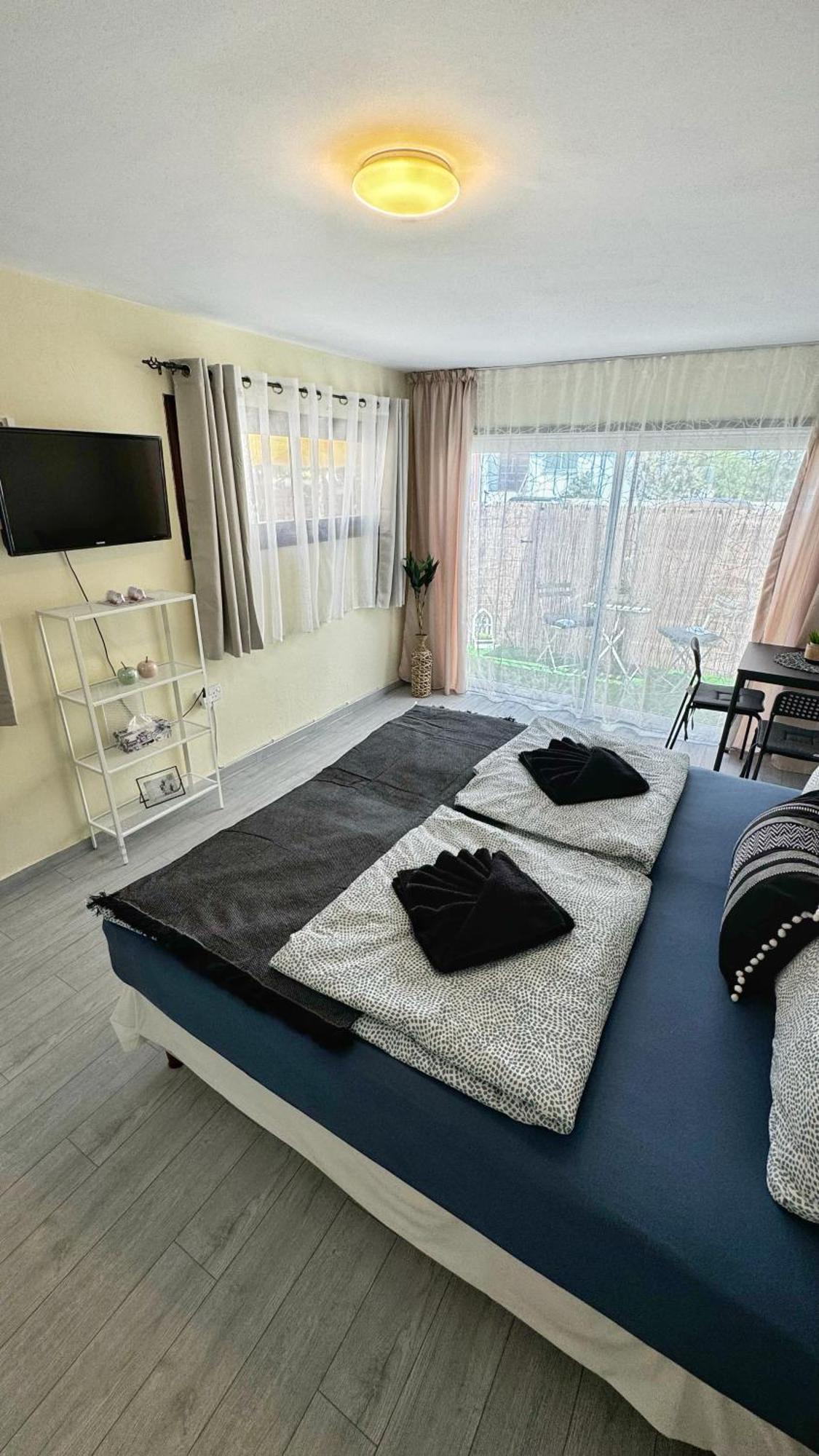 Chloraka Bay Studio Экстерьер фото